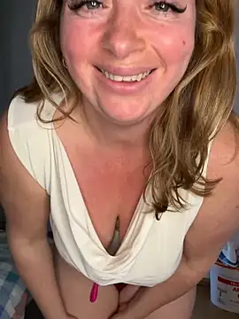 Lombada 现场XXX聊天