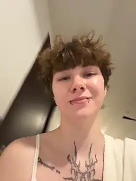 IceMur's Live XXX Chat