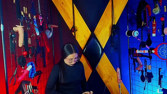 Candyqueen_bdsm_ Webcam-Show