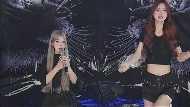 sweetgirls888's Webcam Show