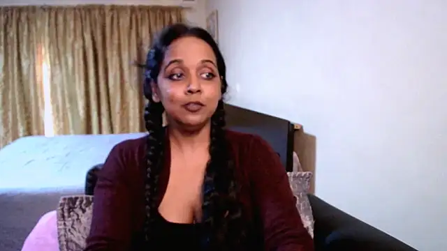 Chatroom XXX en direct de Ria_41