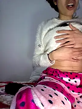 Chat +18 de altinya ao vivo