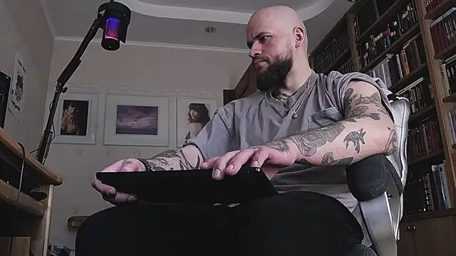 FindomJason Webcam Show