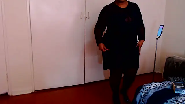 MONSTERTITS44DDD 网络视讯表演