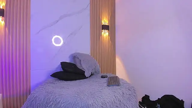 Miss_ElektraNova: απευθείας συνομιλία ΧΧΧ