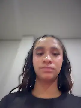 Isabella-Teen Live XXX-Chat