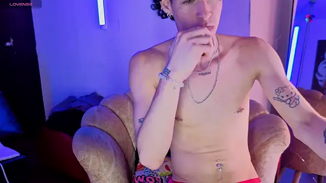 nova_salvatore Webcamshow