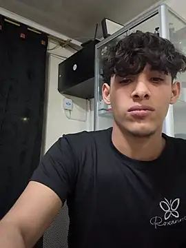 MaxStar26 Adlı Modelin Web Kamerası Şovu