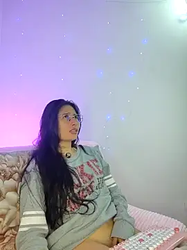 แชท XXX สดของ NayeCloud