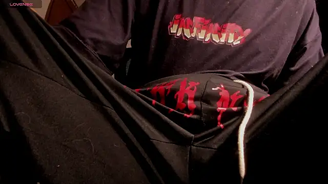 s_sven03's Live XXX Chat