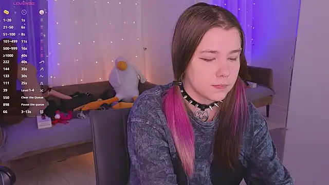 Mira_Falls' Live XXX Chat