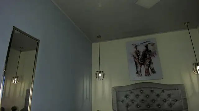 Chat XXX en directo de ayshel__