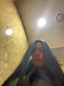 CrazzyChicks Live XXX-chat