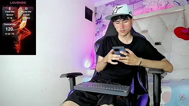 XXX chat uživo modela johnny_cagee