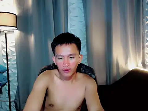 XXX chat uživo modela prince_elaijah