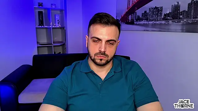 Jace_Thornen Webbikameraesitys