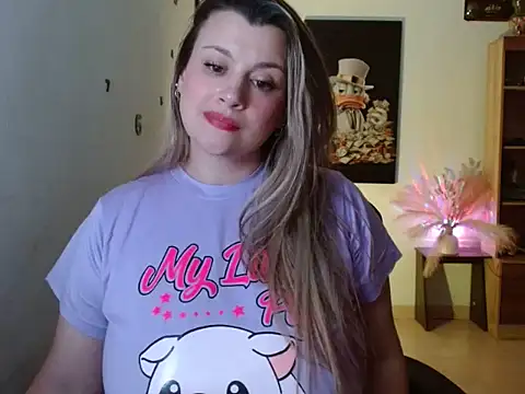LUNA-PALACIOS Live XXX-Chat