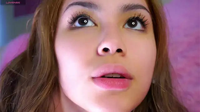 SulemaNeugin Chat XXX in diretta