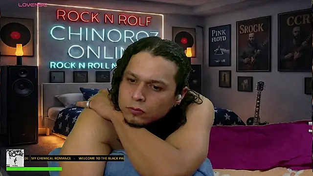 XXX chat uživo modela chino_roz