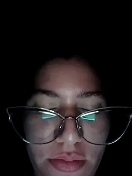 Онлайн чат XXX ariana_d20