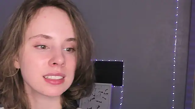 دردشة CrystaLeah الجنسية المباشرة