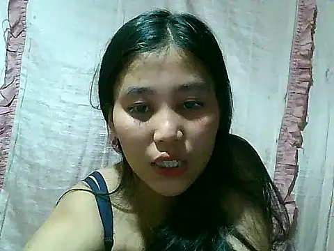 SexyAsianPussy4u's Webcam Show