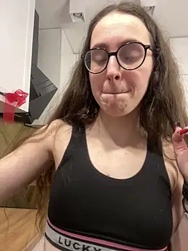 MartiniiSelenna's Live XXX Chat