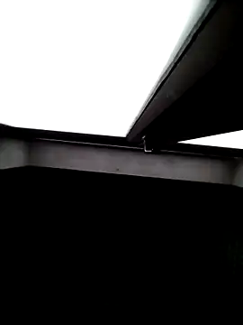 m-mbae Chat XXX live