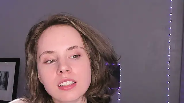 Chat +18 de CrystaLeah ao vivo