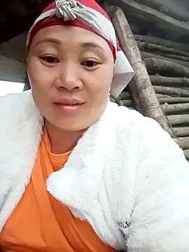 Chat +18 de kalara_kail ao vivo