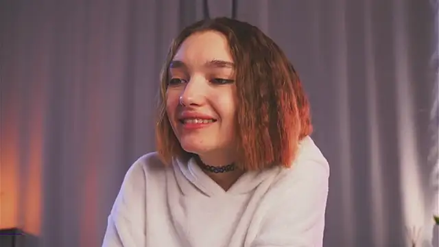 Leyla_crsh Chat XXX in diretta