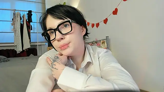 AuraShift 라이브 XXX 채팅