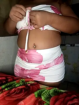 Czat XXX na żywo – emi_li82