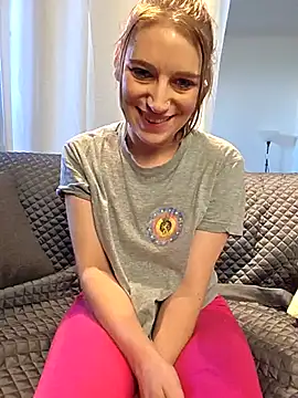 XLisaxx webkamerás műsora