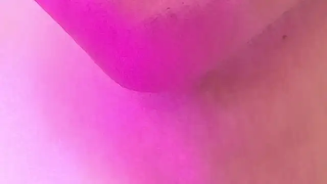 Chat +18 de KylieMonnett ao vivo