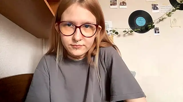 Chatroom XXX en direct de LaureenVielma