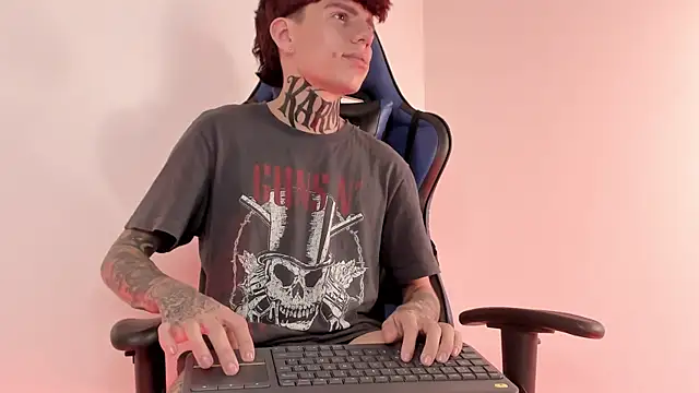 Czat XXX na żywo – Angelcumm_