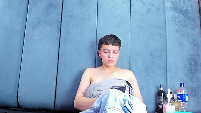 Megan_Thompson_: απευθείας συνομιλία ΧΧΧ