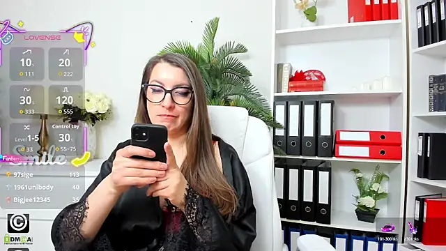 amayawest: απευθείας συνομιλία ΧΧΧ