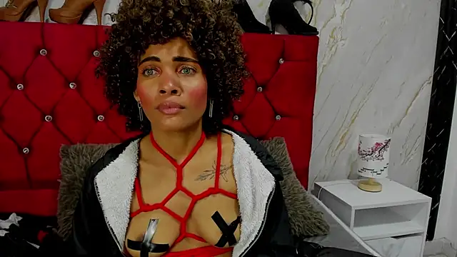 SofyAdamss – Kamerová šou