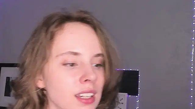 CrystaLeah Chat XXX live