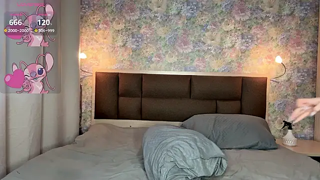 Chat XXX en directo de LoraDavi