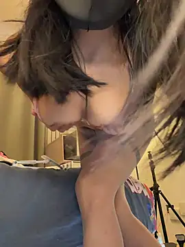 Ayla-Fit Show Webcam