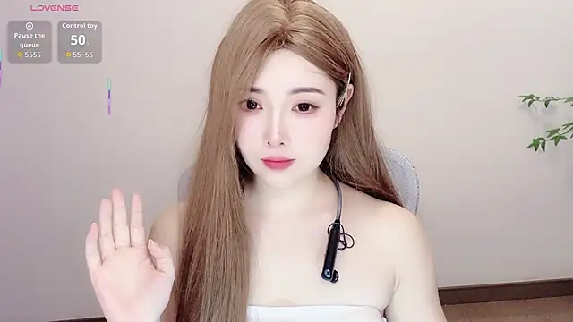 Insist6 – Live XXX-chat