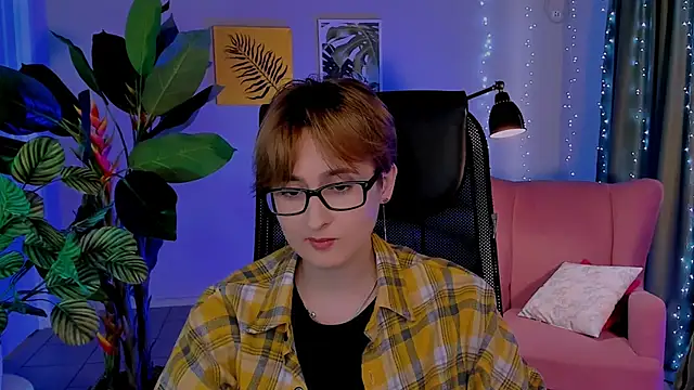 LixeLuna: онлайн-секс-чат