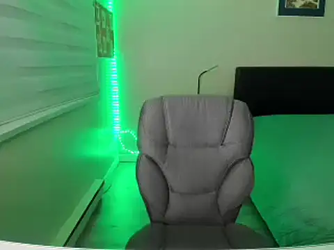 callme_iva Chat XXX in diretta