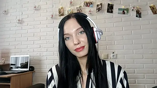 VanettaHartongn Live XXX chat