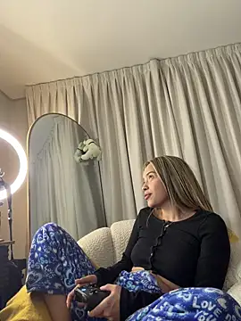 دردشة Irina_Grant الجنسية المباشرة