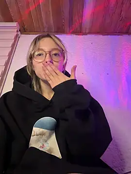 ReenKitty 라이브 XXX 채팅