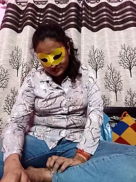 Gullapi 现场XXX聊天